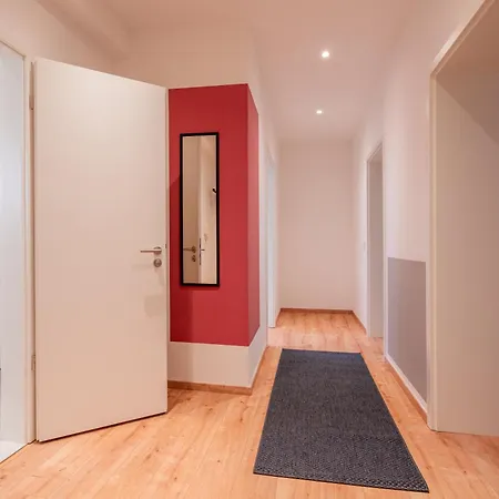 In 2 Minuten Am Bahnhof - Traumhaftes Mitten In Halle No3 *